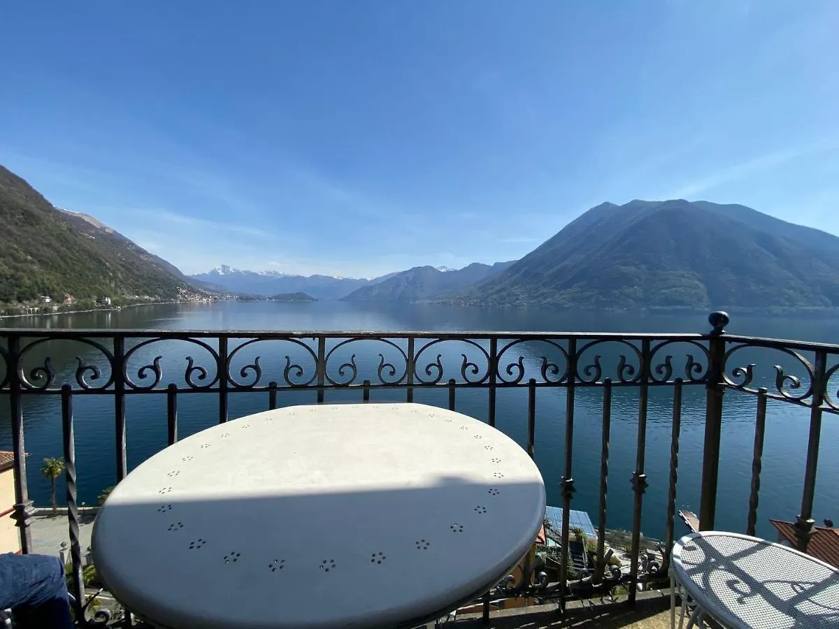 Apartment Superior In Villa With Balcony Argegno Italy